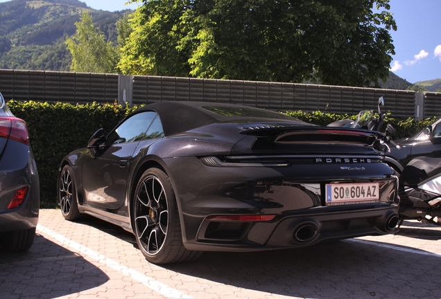 Porsche 992 Turbo S Cabriolet