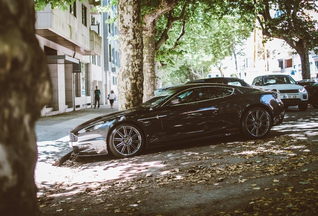 Aston Martin DBS