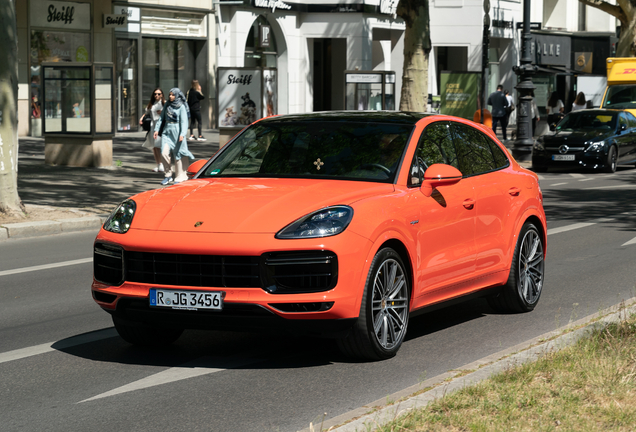 Porsche Cayenne Coupé Turbo S E-Hybrid