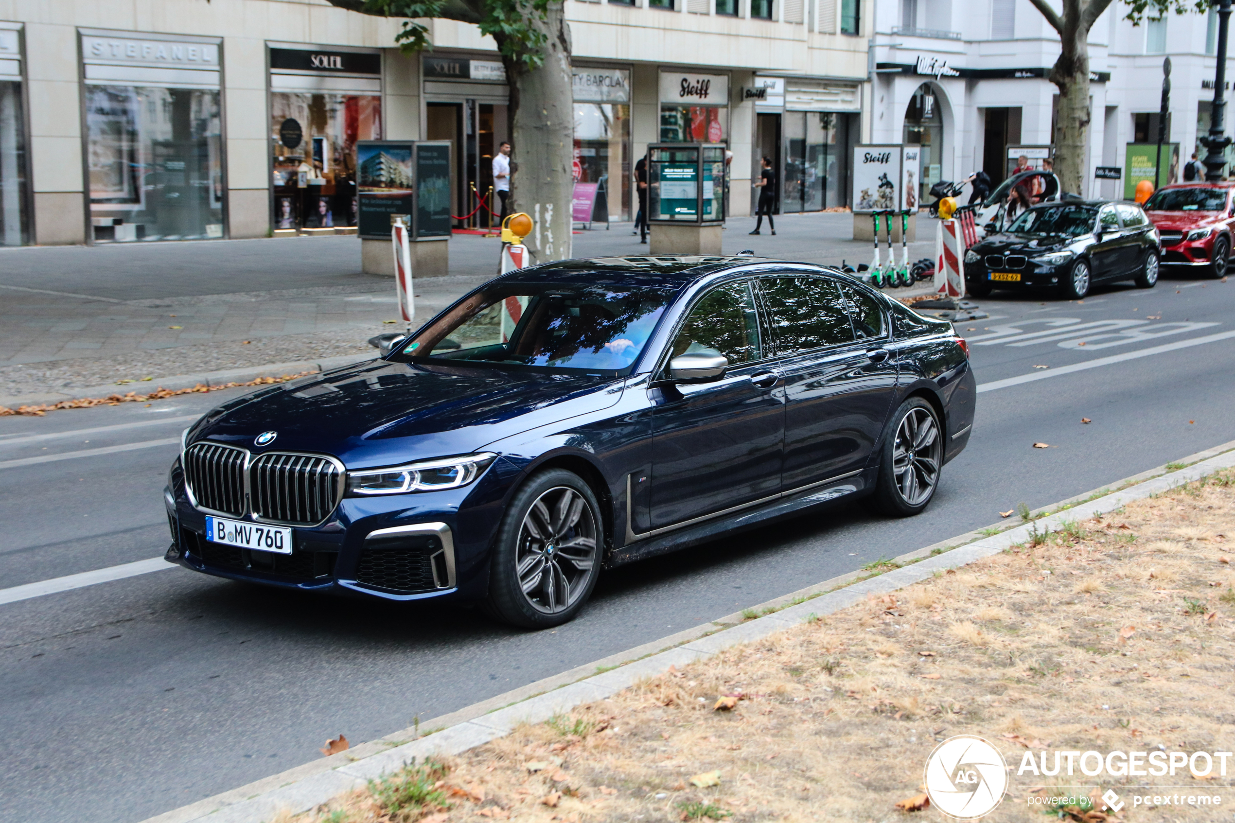 BMW M760Li xDrive 2019