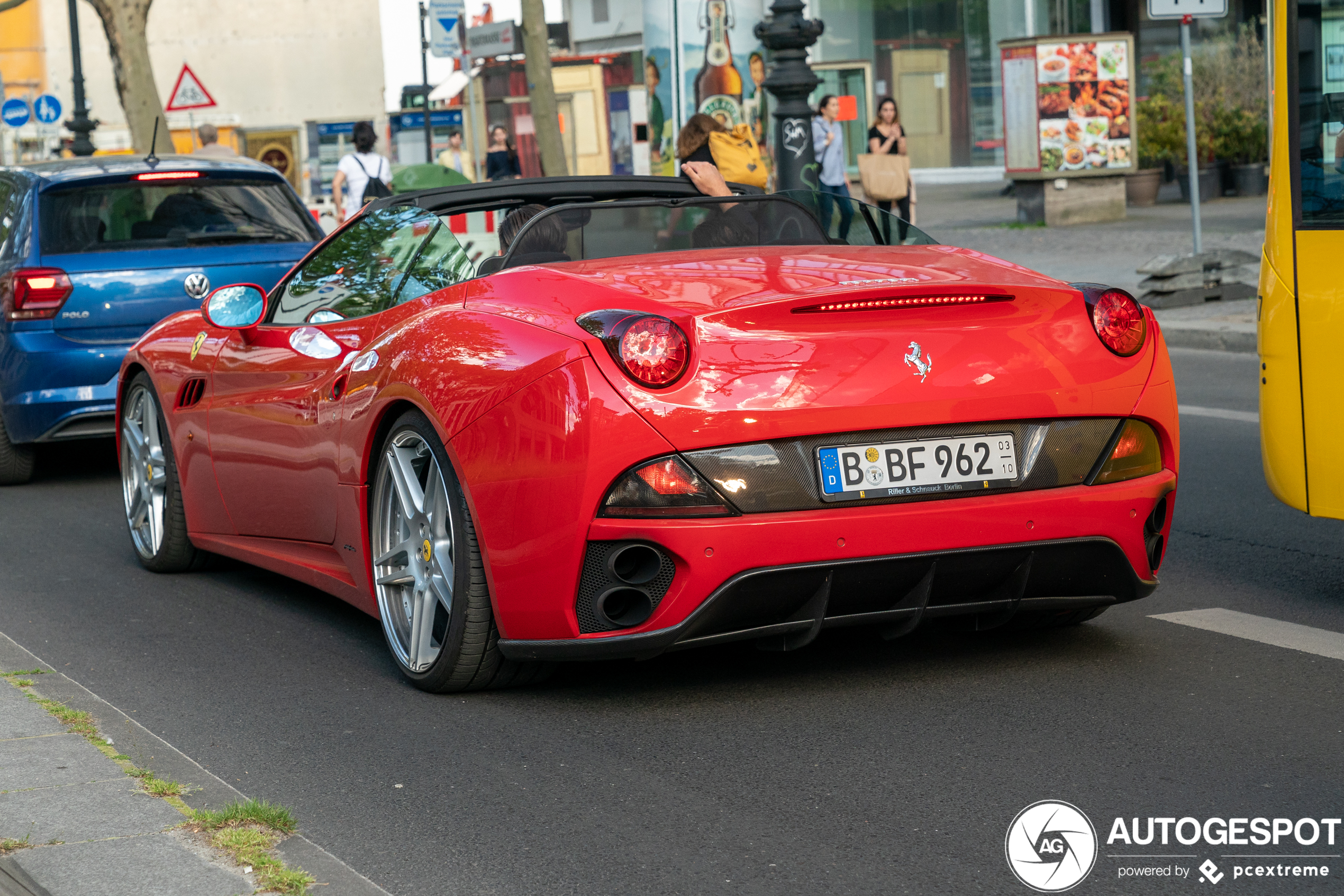 Ferrari California