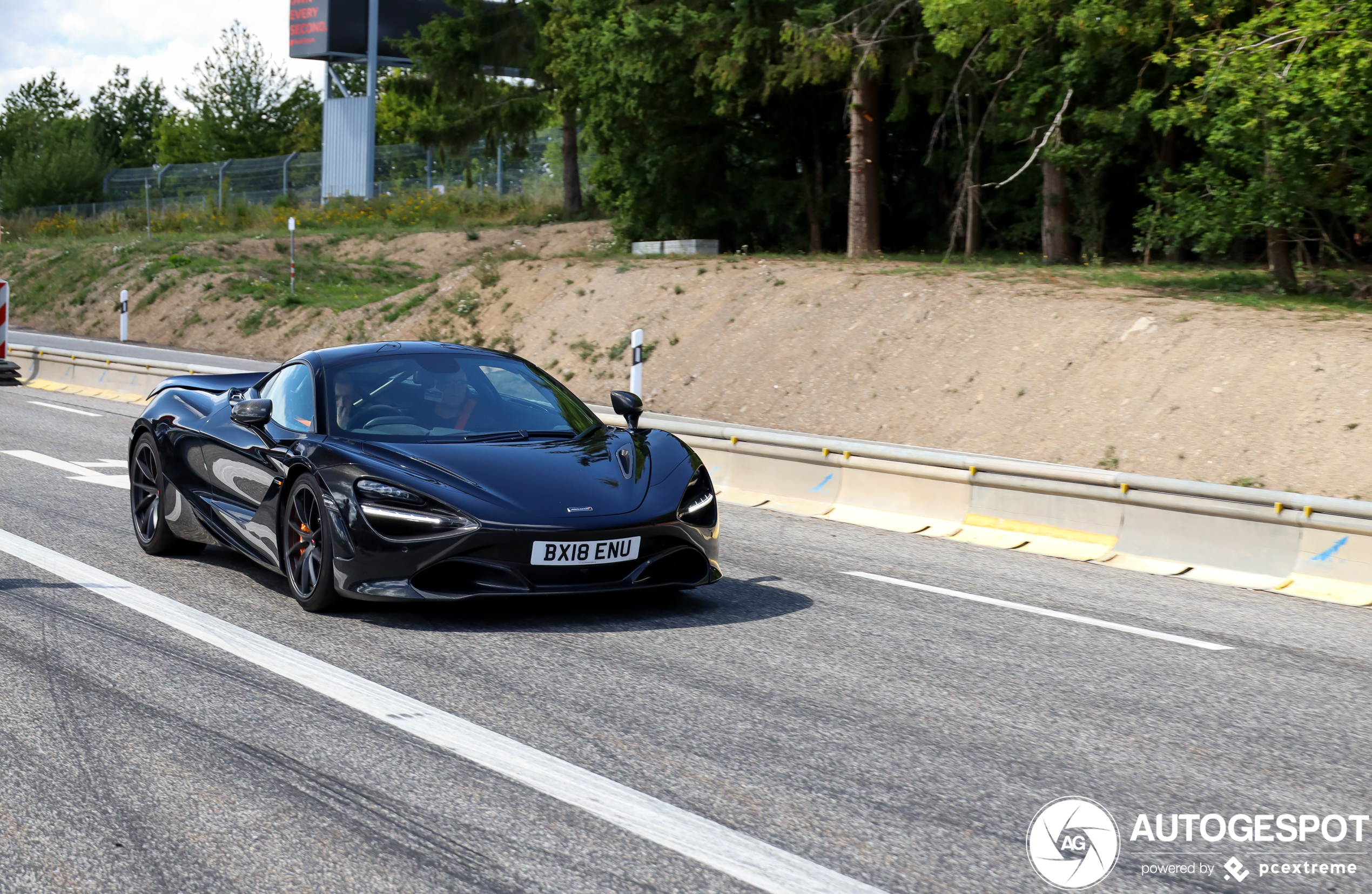 McLaren 720S