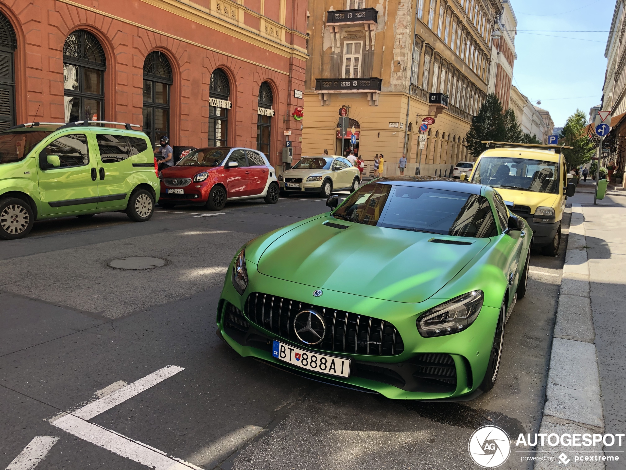 Mercedes-AMG GT R C190 2019