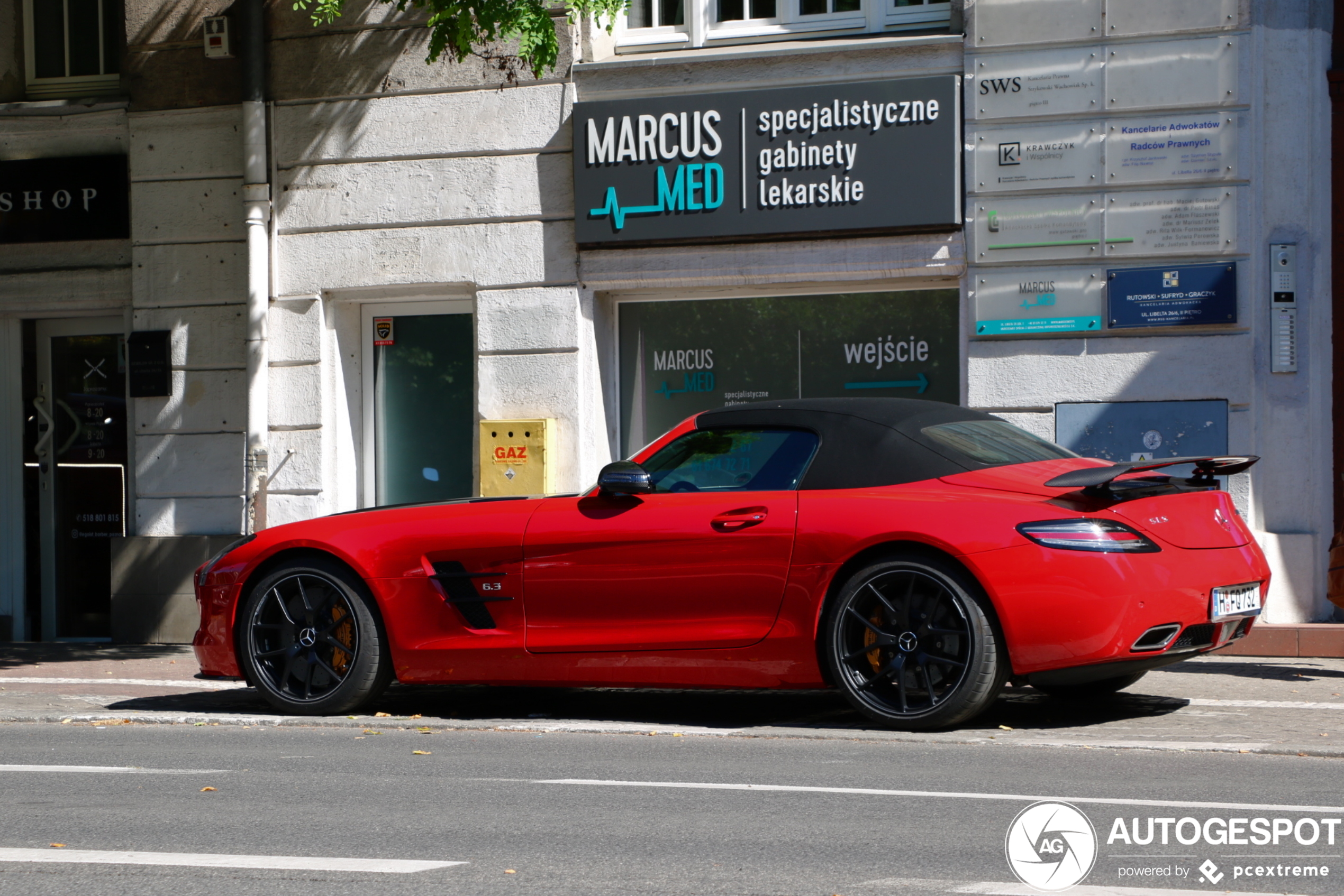 Mercedes-Benz SLS AMG GT Roadster Final Edition