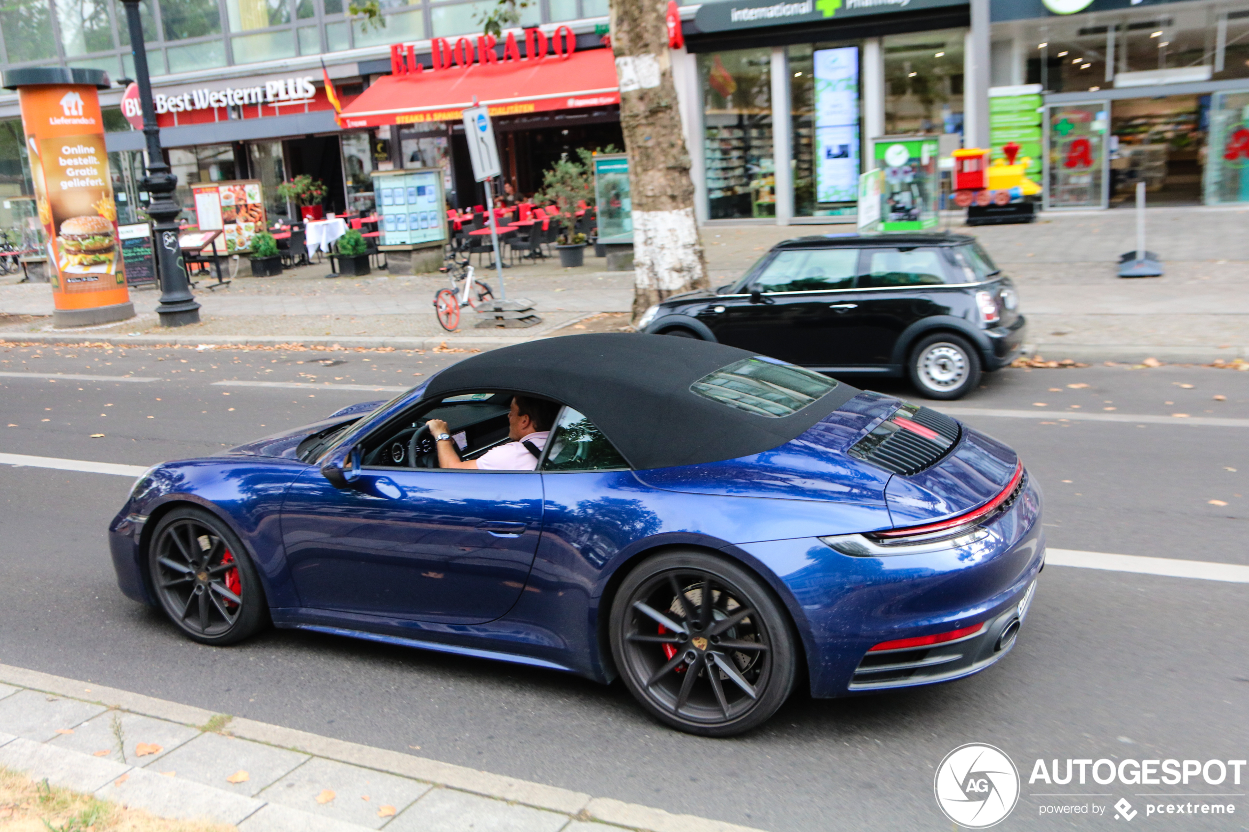 Porsche 992 Carrera S Cabriolet