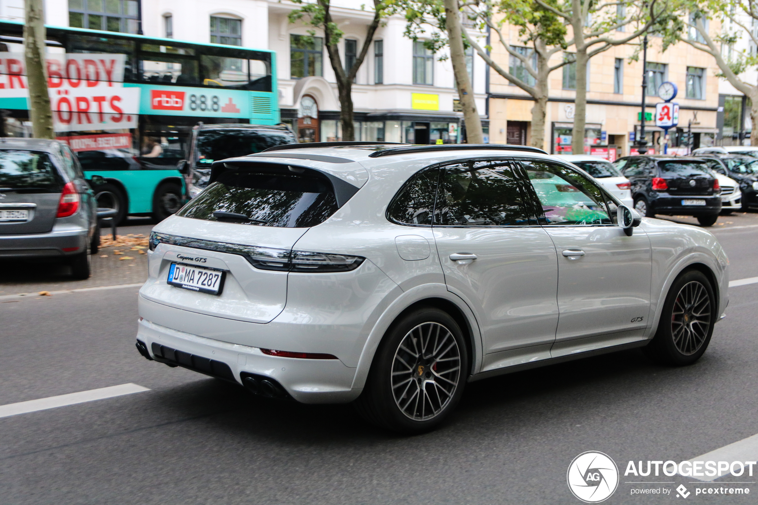 Porsche 9YA Cayenne GTS