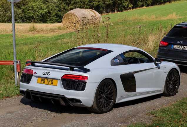 Audi R8 V10 Plus 2015