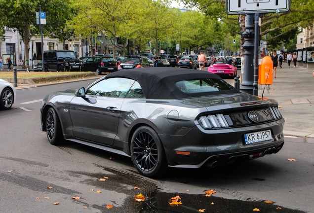 Ford Mustang GT Convertible 2015