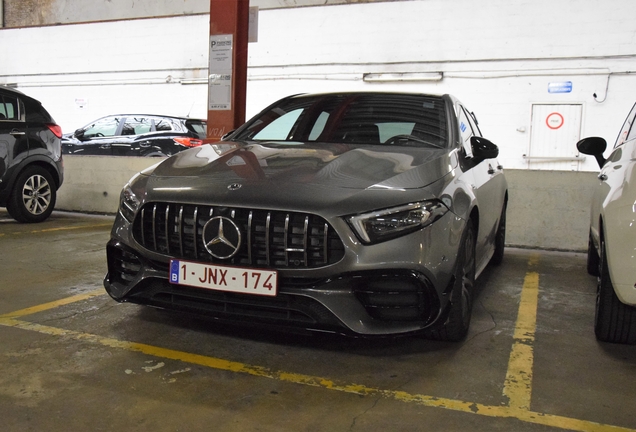 Mercedes-AMG A 45 S W177