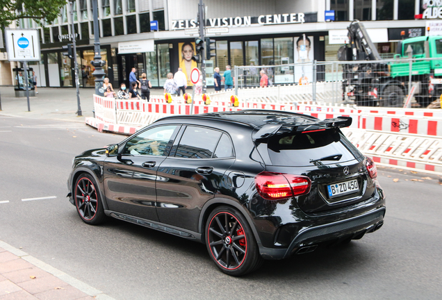 Mercedes-Benz GLA 45 AMG X156