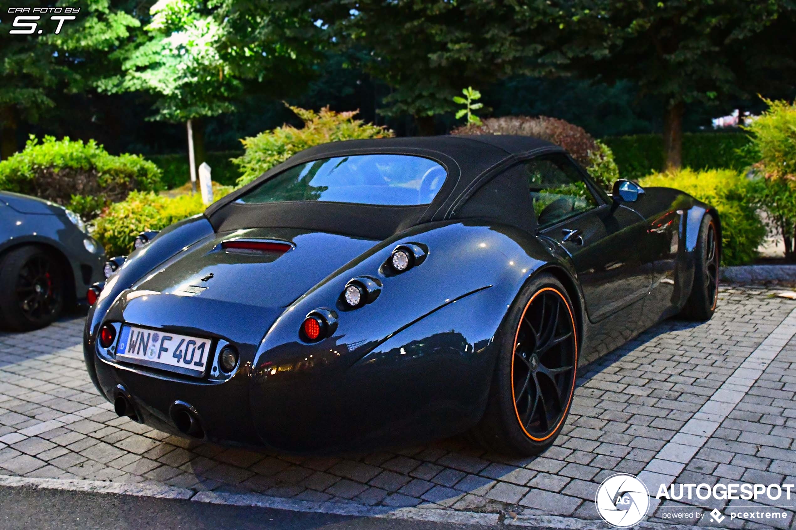 Wiesmann Roadster MF4