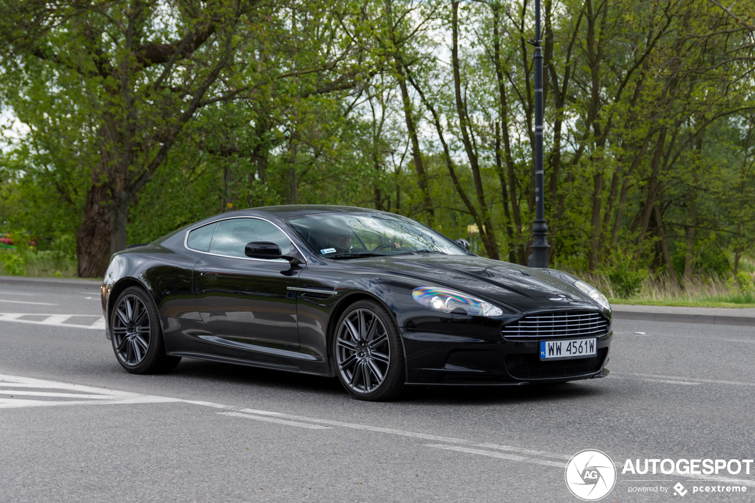 Aston Martin DBS