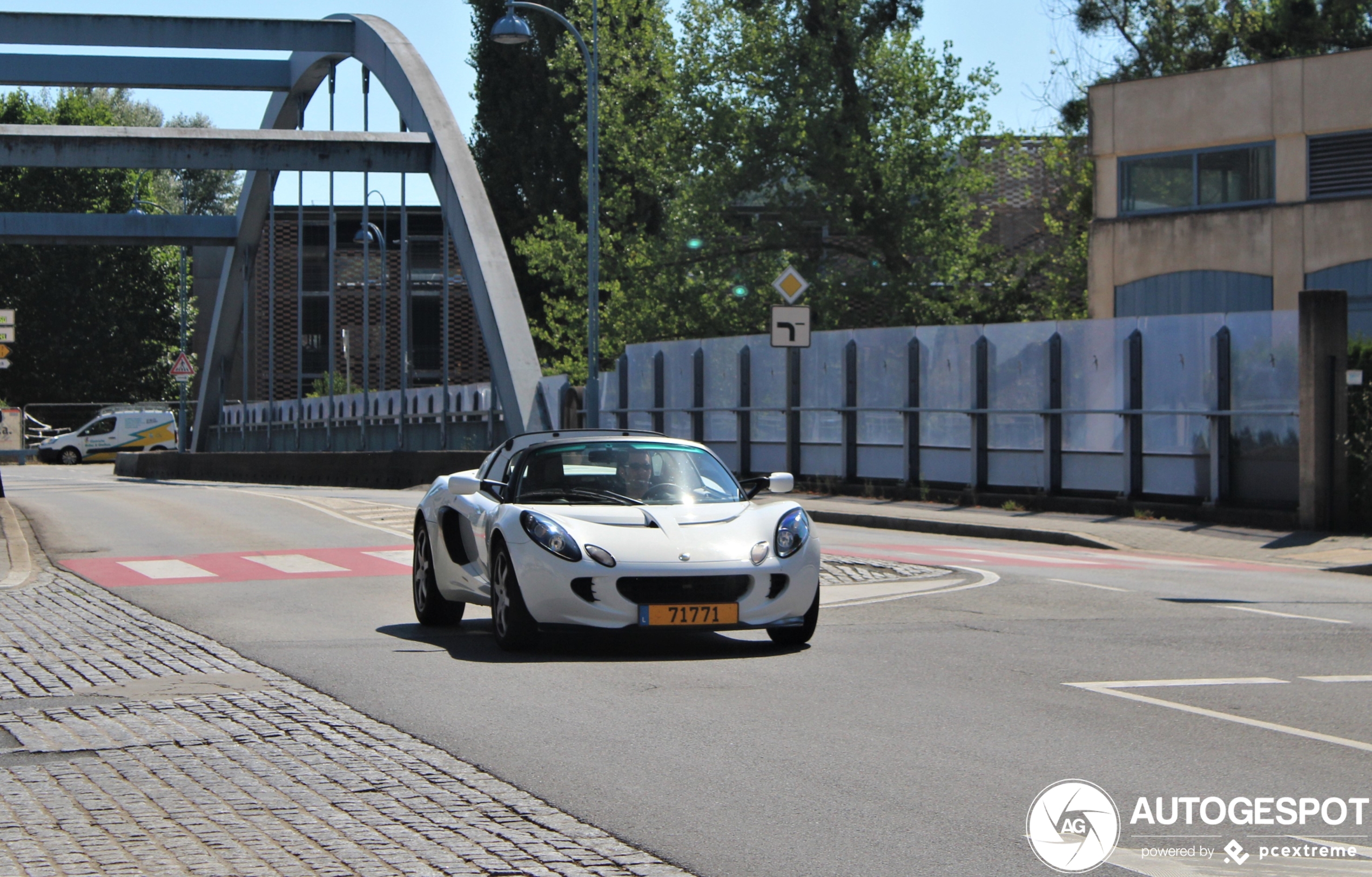 Lotus Elise S2 111R