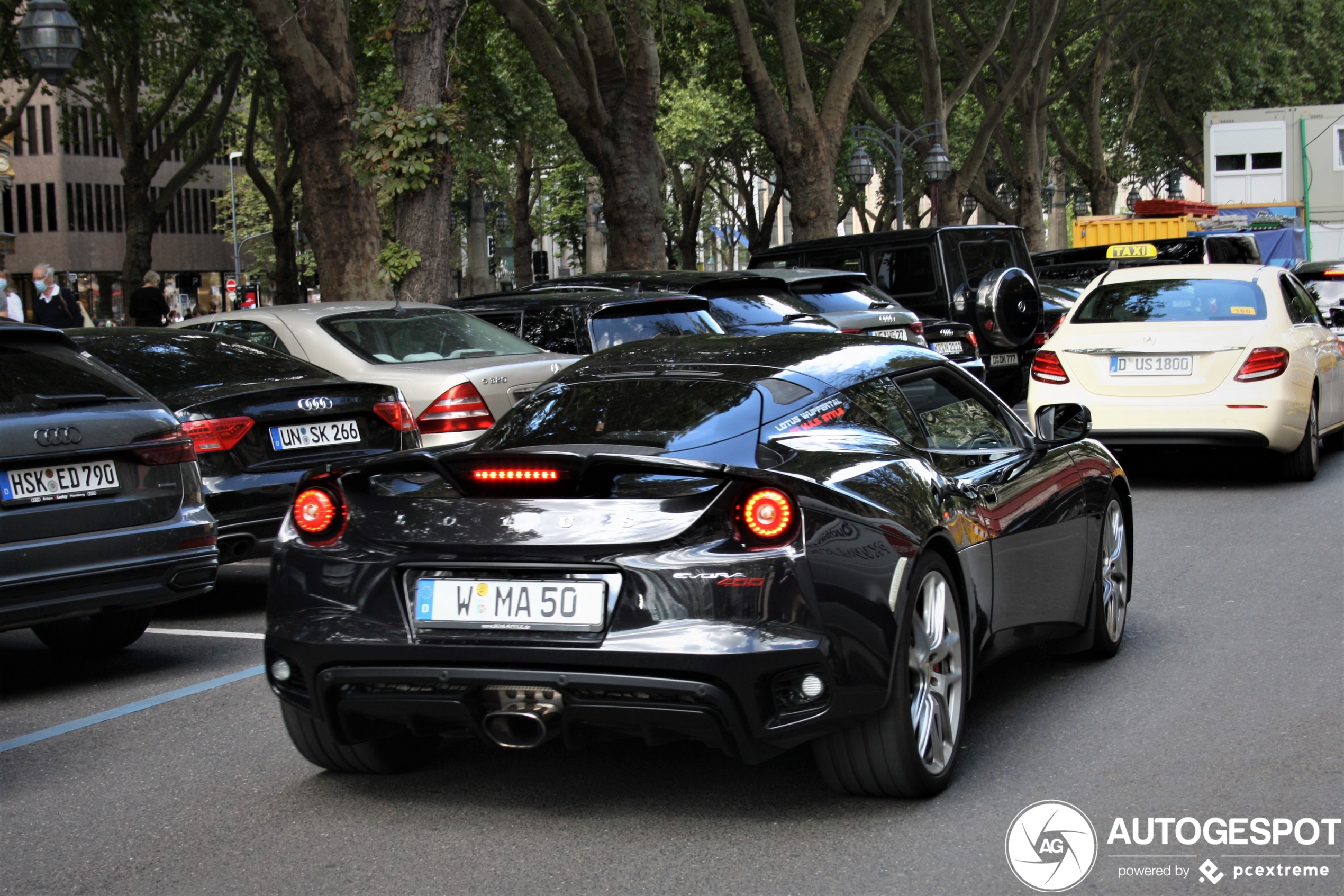 Lotus Evora 400