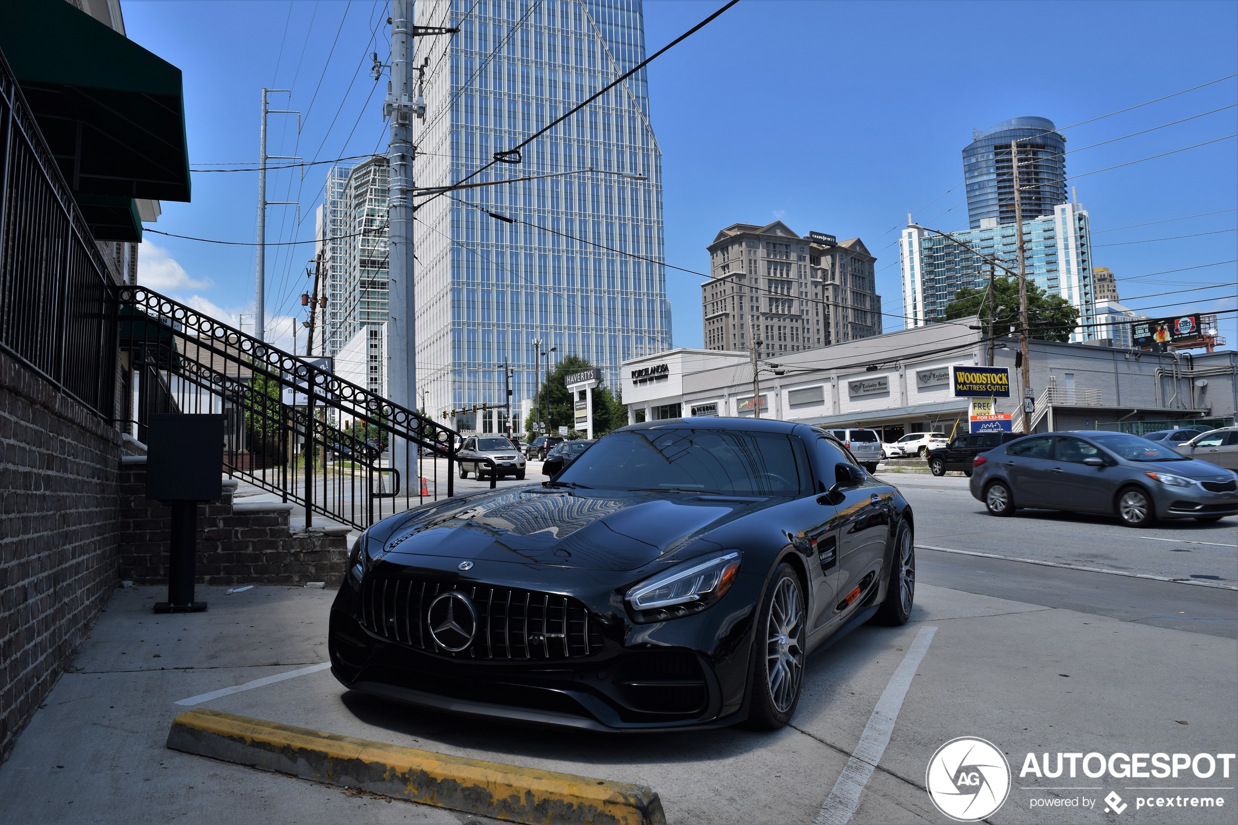 Mercedes-AMG GT C C190 2019