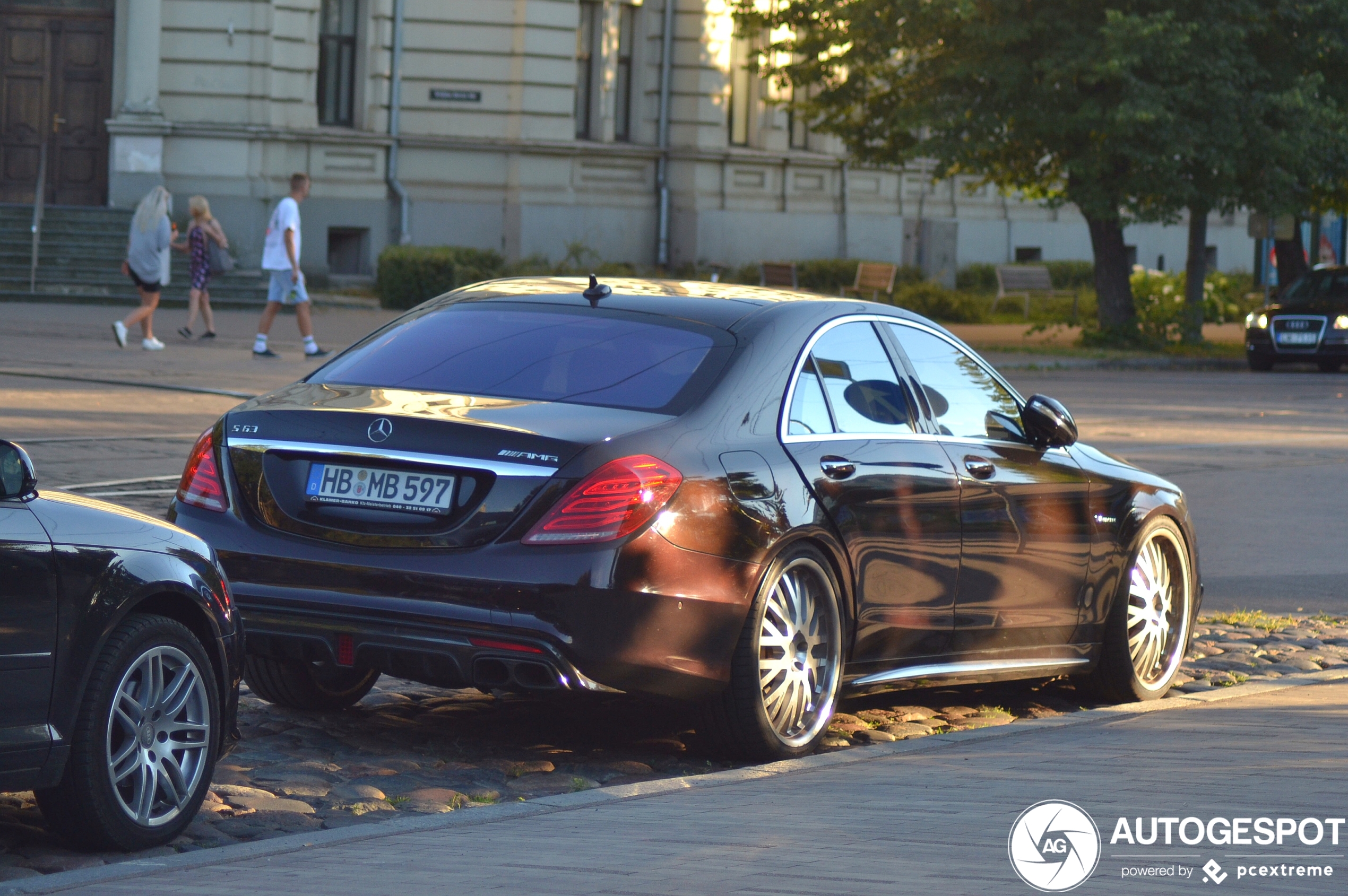 Mercedes-Benz S 63 AMG V222