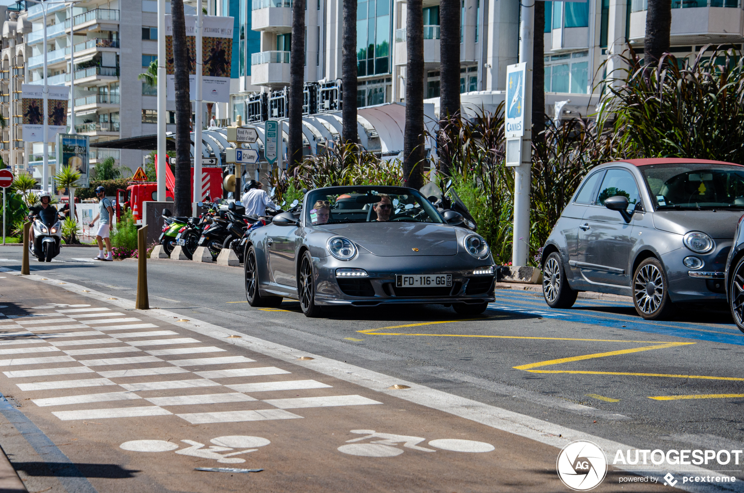 Porsche 997 Carrera 4 GTS Cabriolet