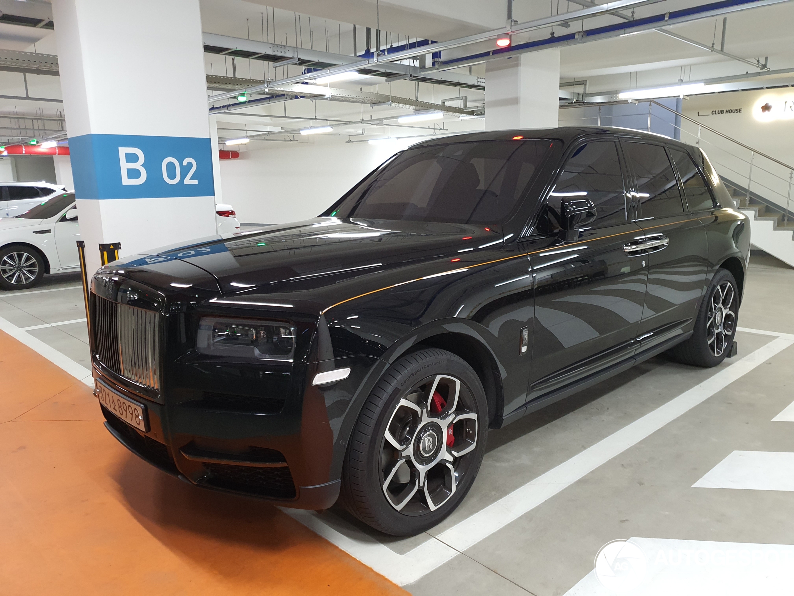 Rolls-Royce Cullinan Black Badge