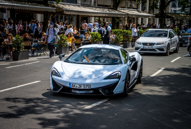 McLaren 570S