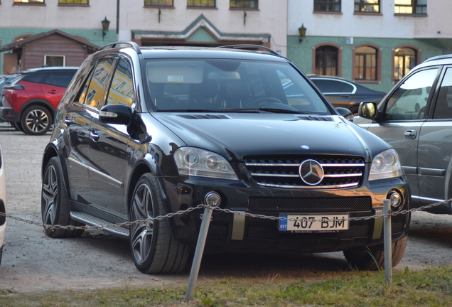 Mercedes-Benz ML 63 AMG W164