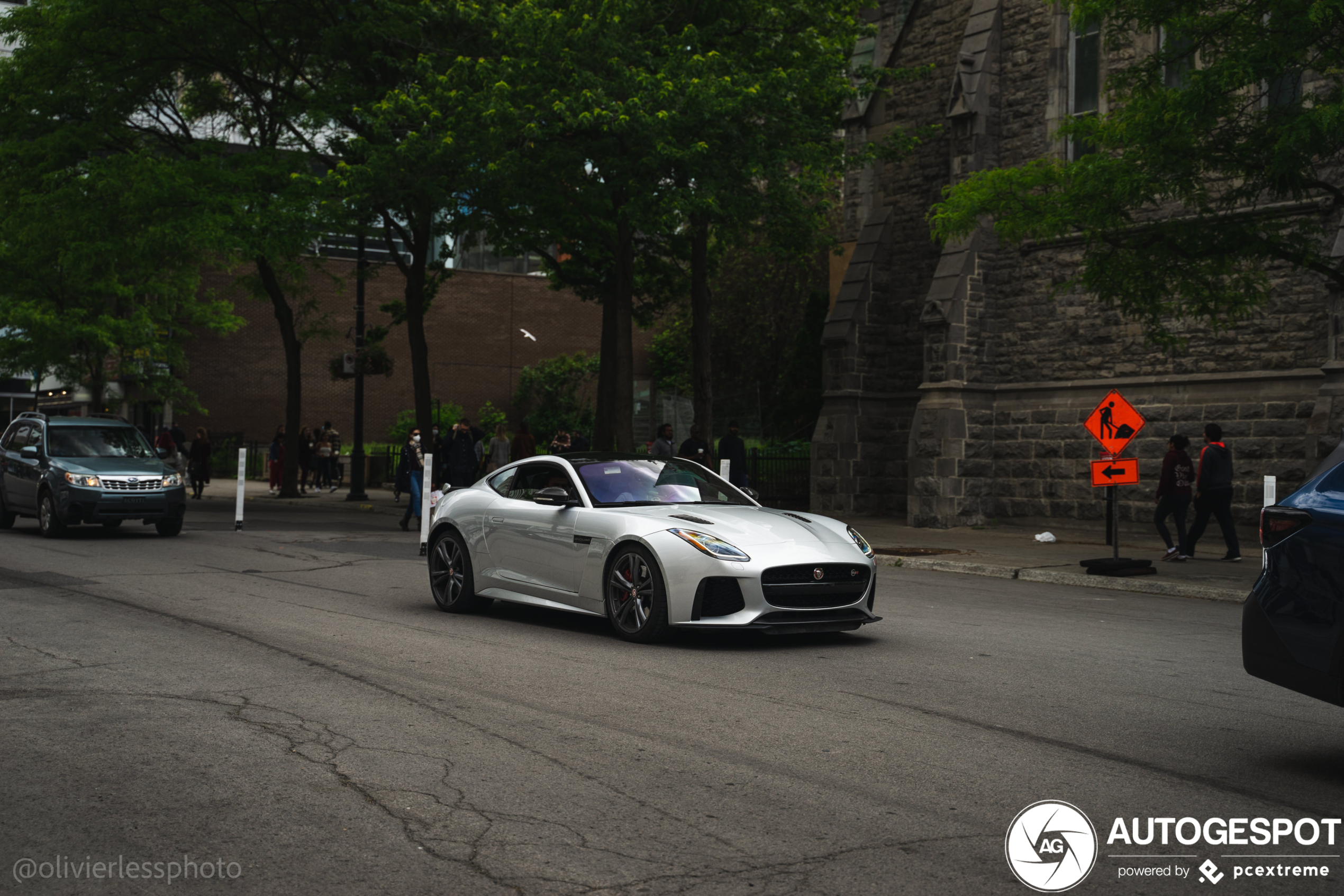 Jaguar F-TYPE SVR Coupé