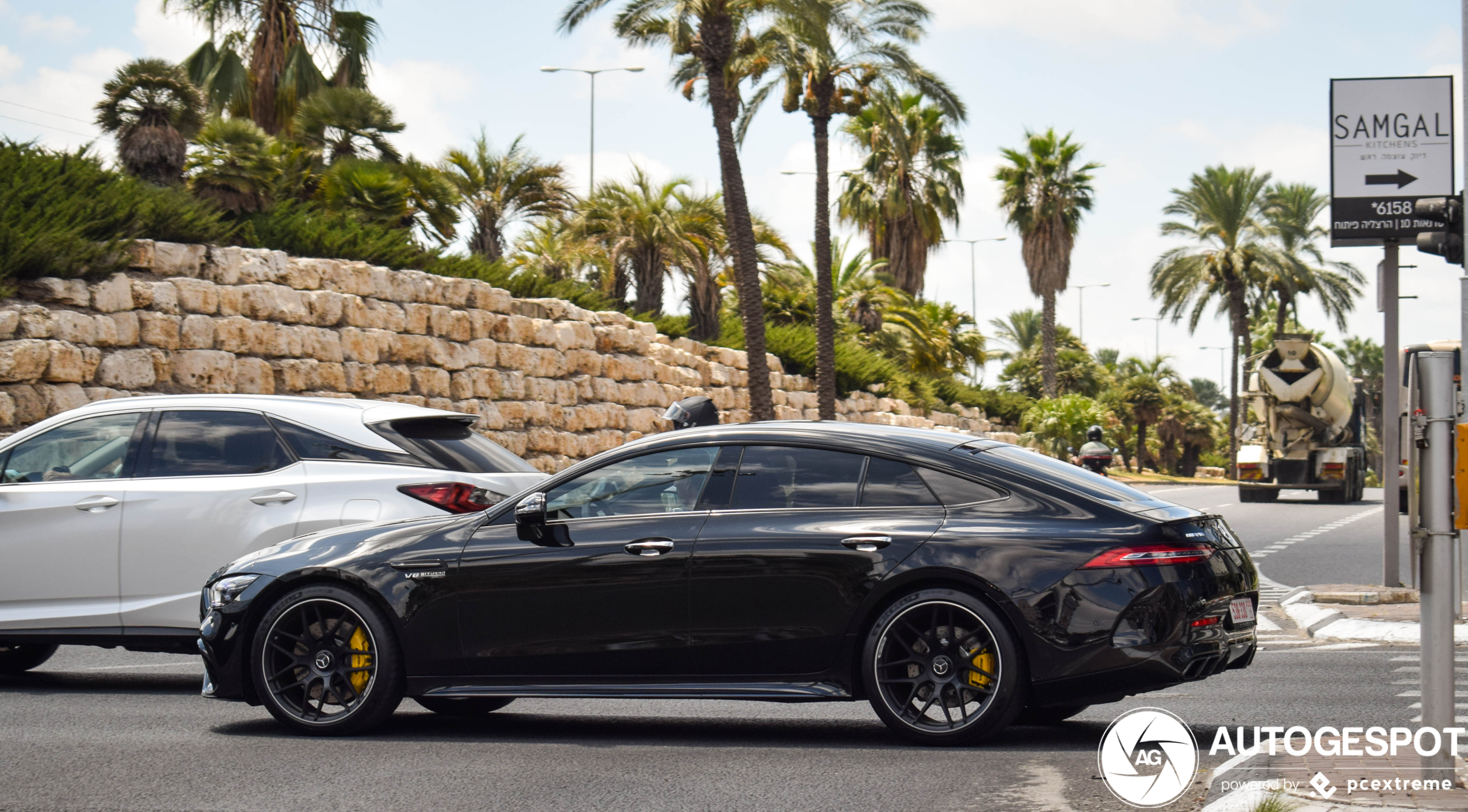 Mercedes-AMG GT 63 S X290