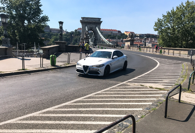 Alfa Romeo Giulia Quadrifoglio