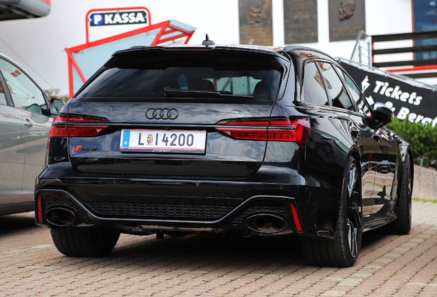 Audi RS6 Avant C8