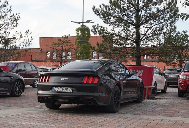 Ford Mustang GT 2015