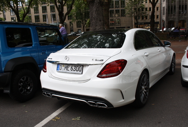 Mercedes-AMG C 63 S W205