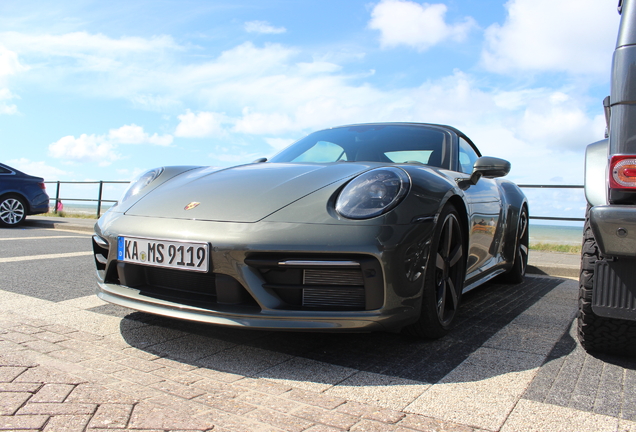 Porsche 992 Carrera S Cabriolet