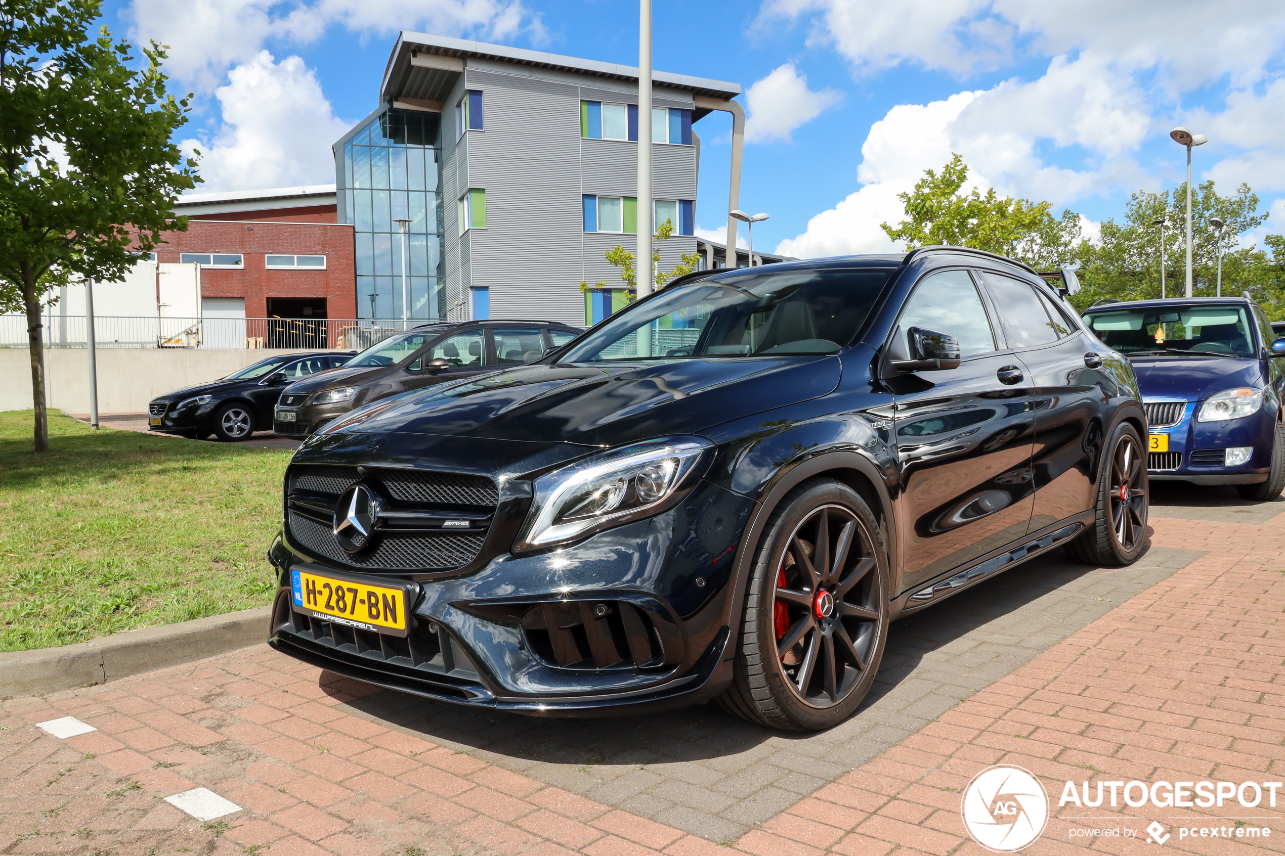 Mercedes-AMG GLA 45 X156 2017