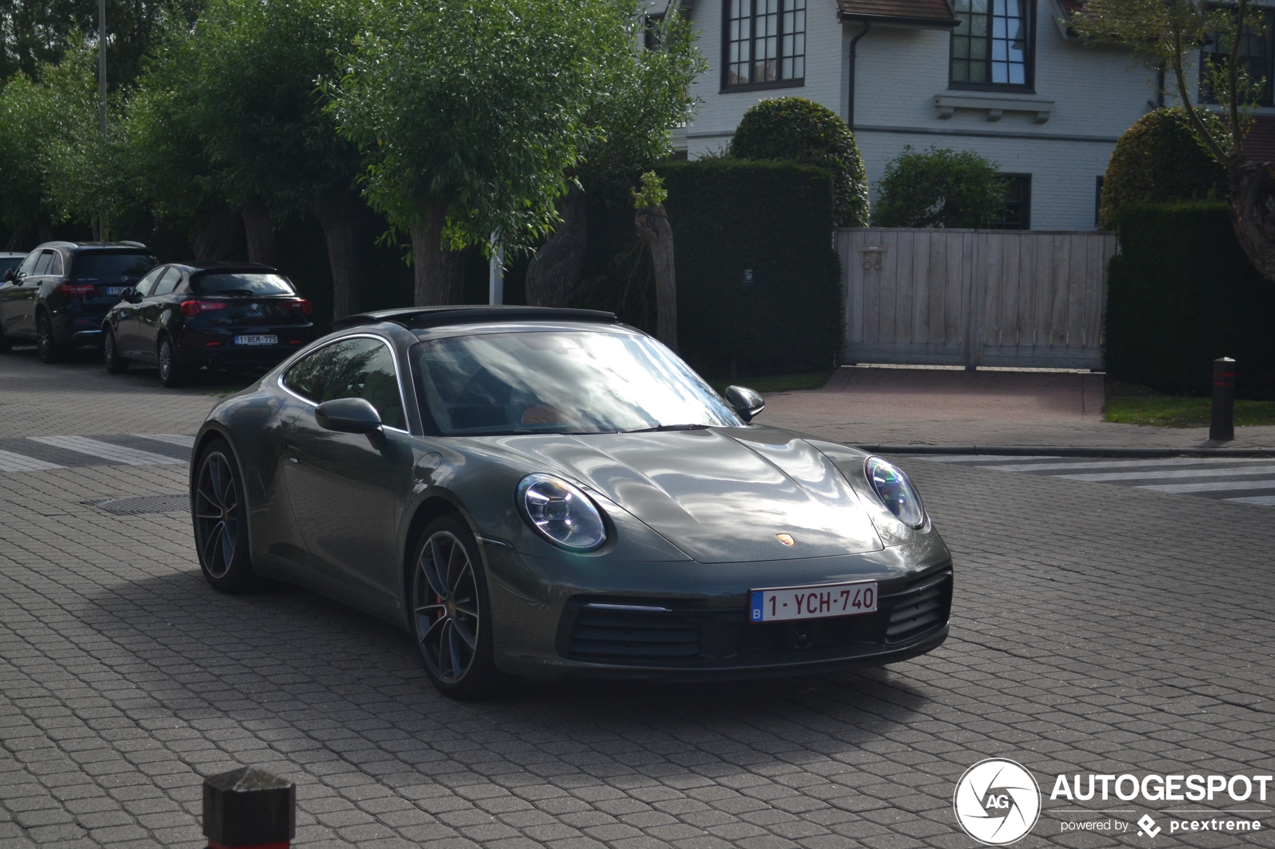 Porsche 992 Carrera 4S