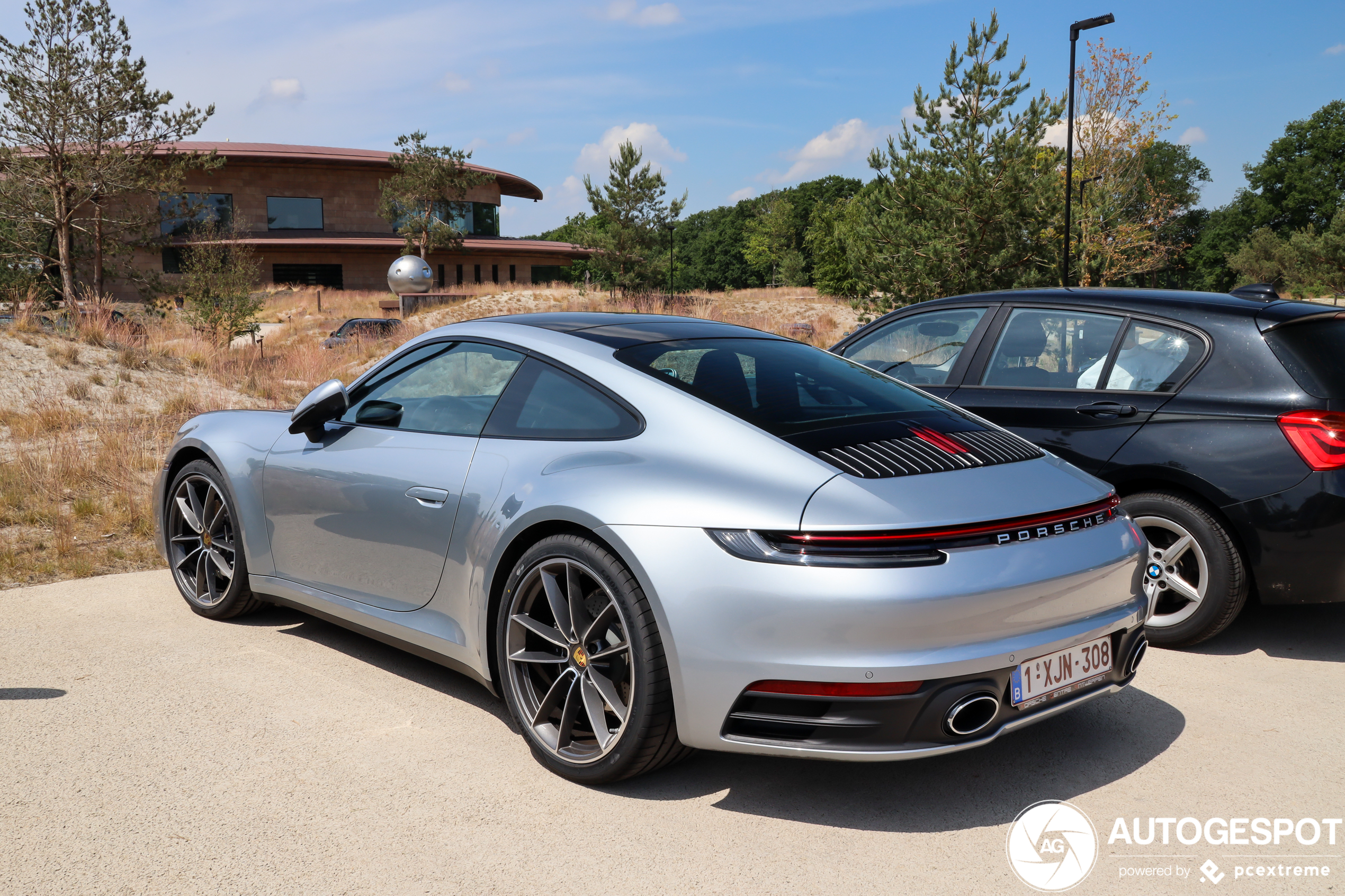 Porsche 992 Carrera 4S