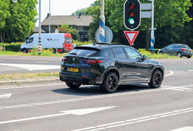 Alfa Romeo Stelvio Quadrifoglio