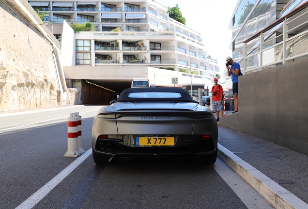 Aston Martin DBS Superleggera Volante