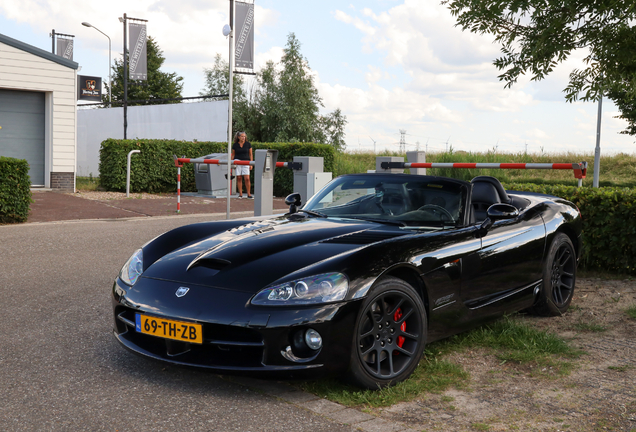 Dodge Viper SRT-10 Roadster 2003