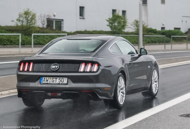 Ford Mustang GT 2015
