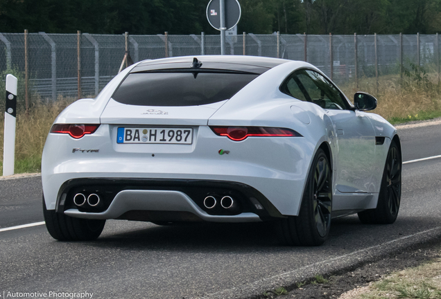 Jaguar F-TYPE R Coupé 2017