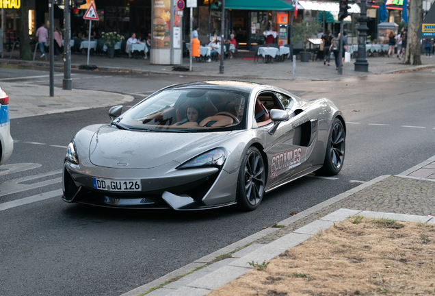 McLaren 570GT