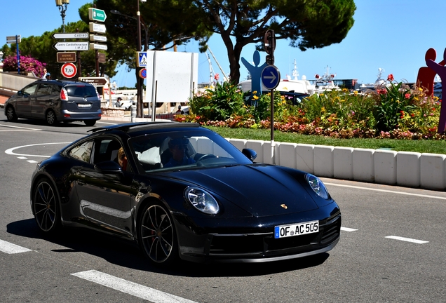 Porsche 992 Carrera S