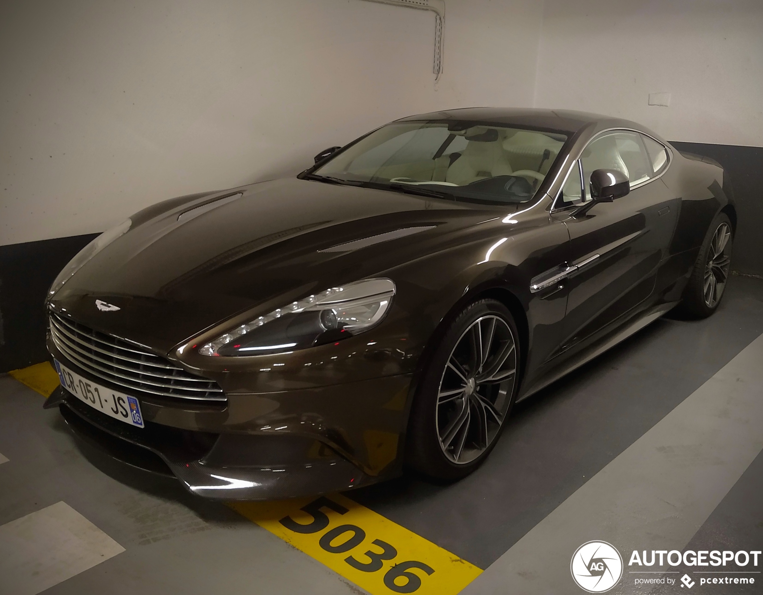 Aston Martin Vanquish 2013