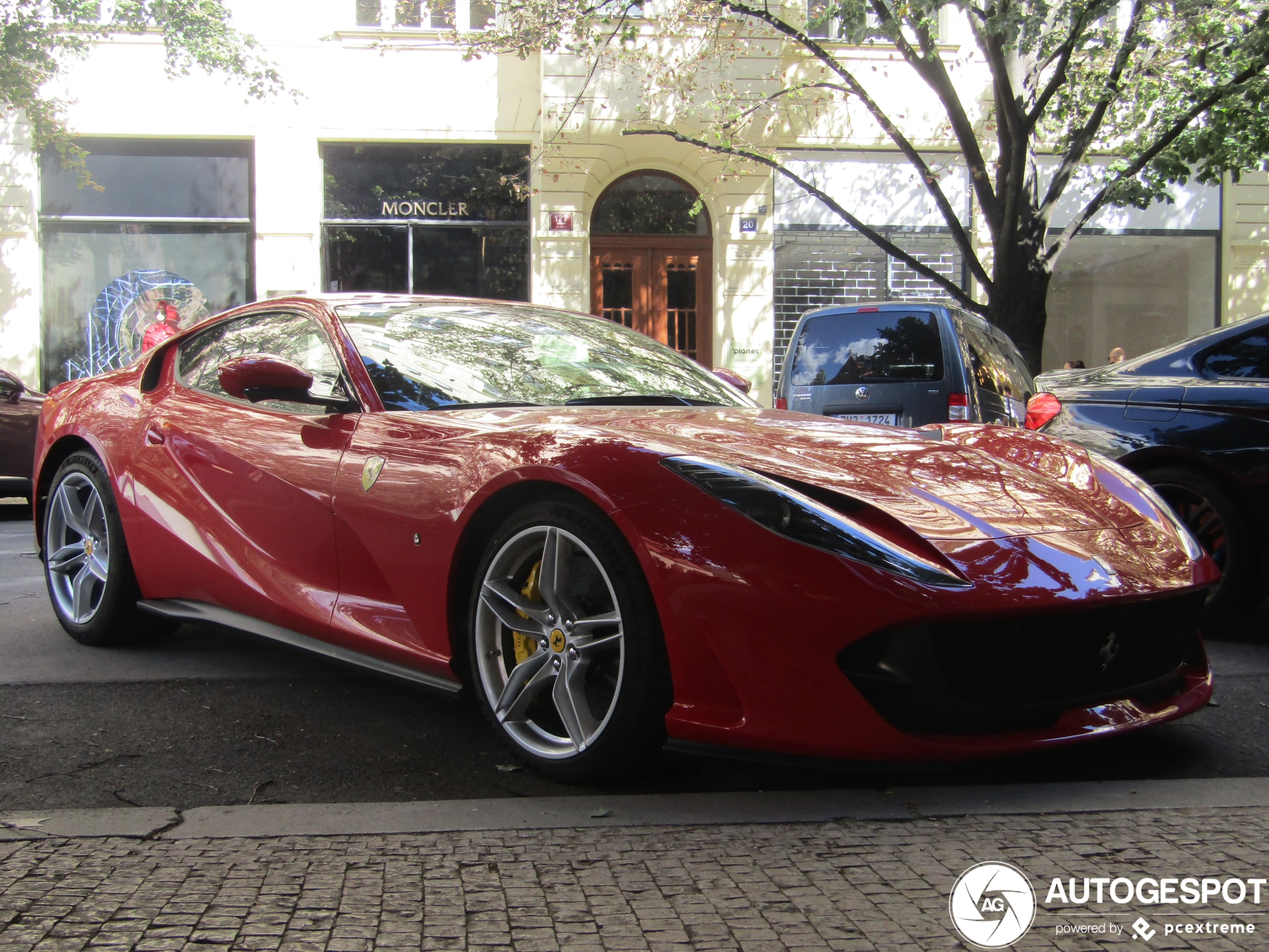 Ferrari 812 Superfast