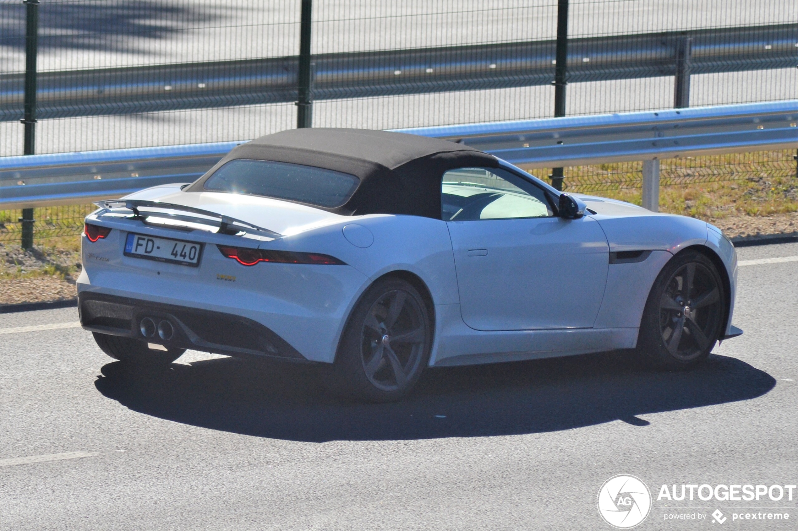 Jaguar F-TYPE 400 Sport Convertible