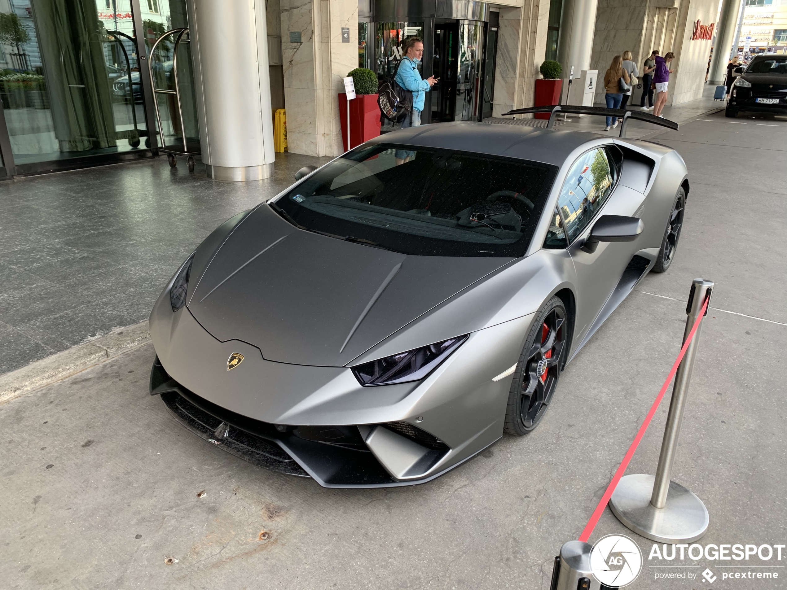 Lamborghini Huracán LP640-4 Performante