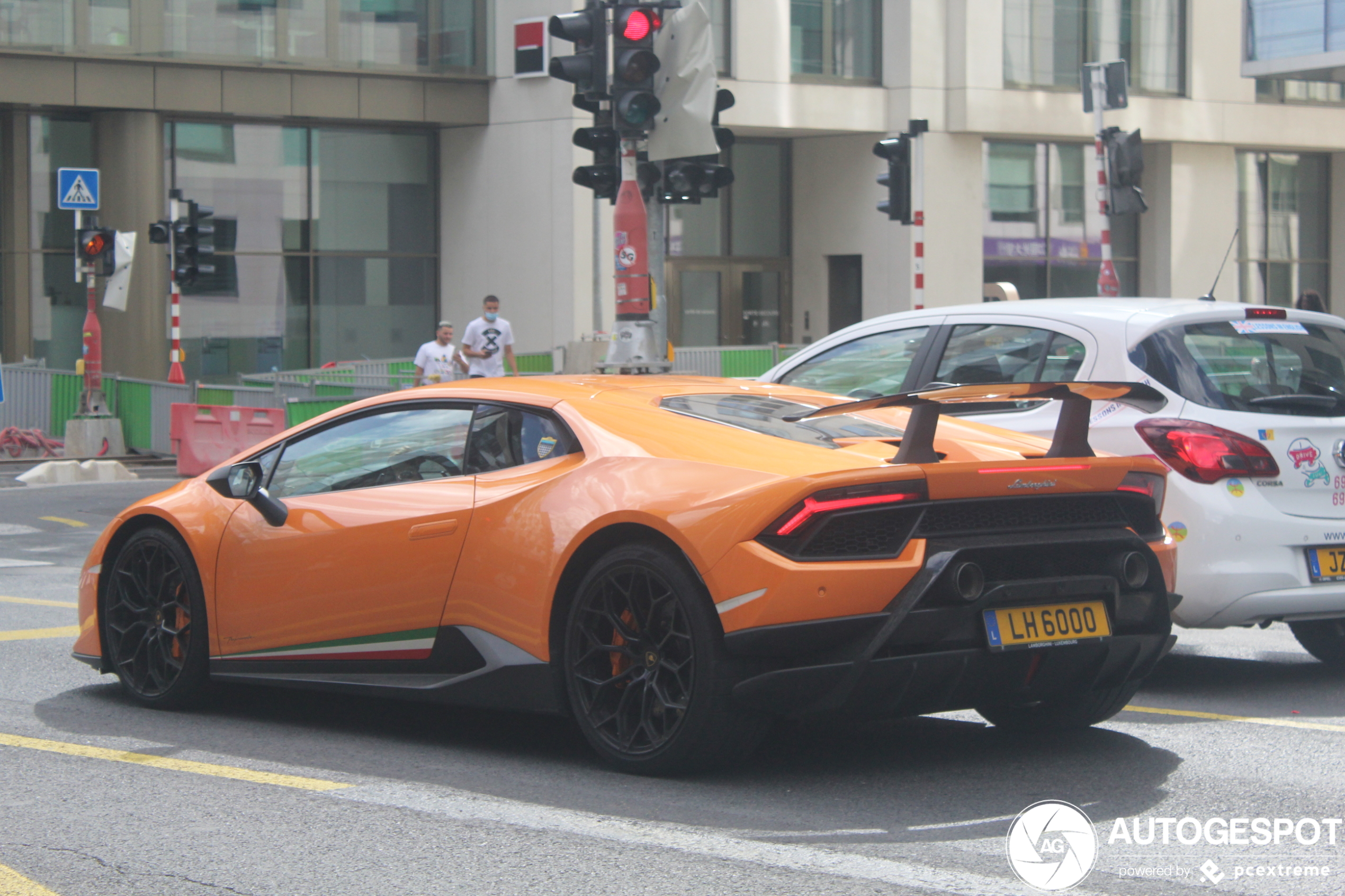 Lamborghini Huracán LP640-4 Performante