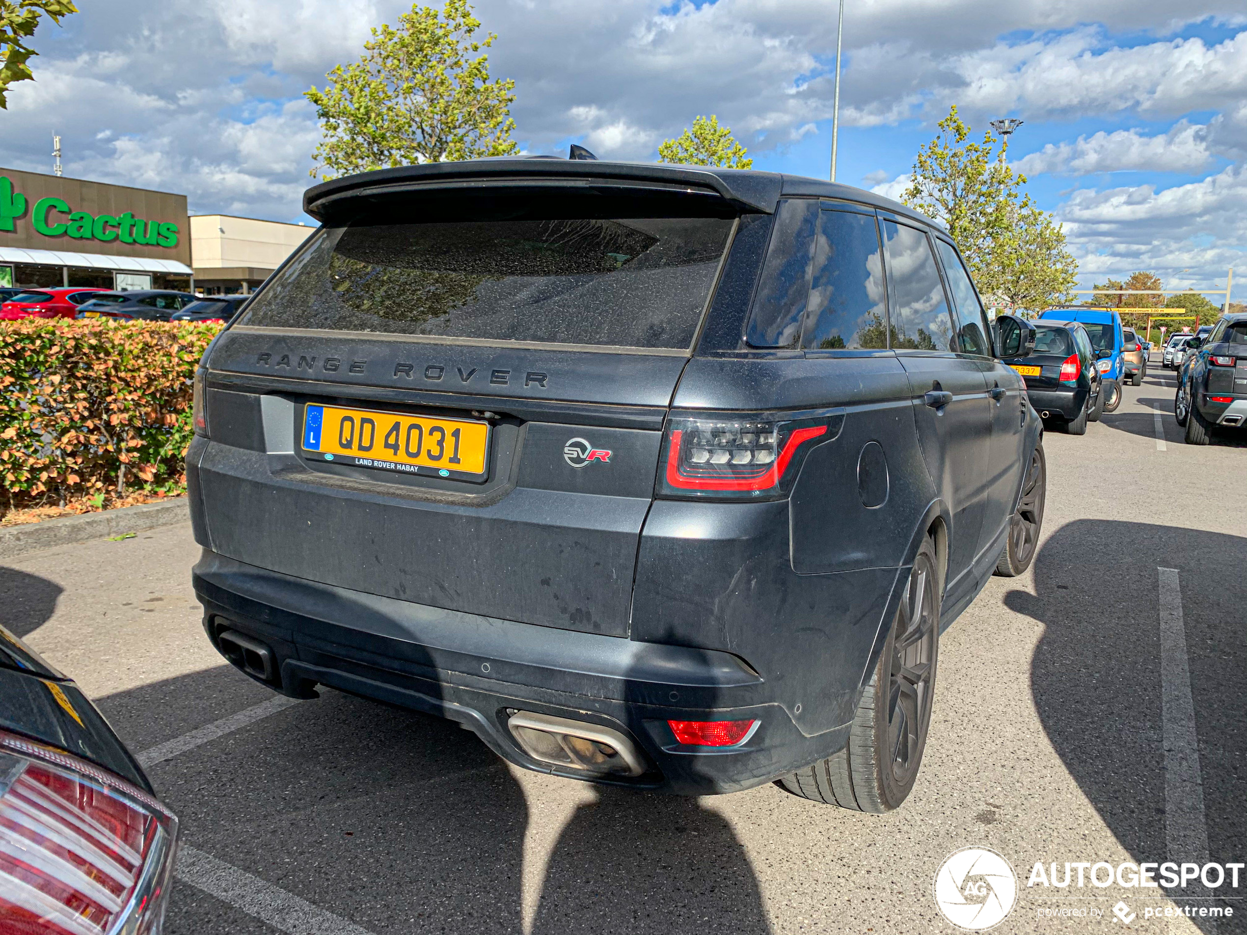 Land Rover Range Rover Sport SVR 2018