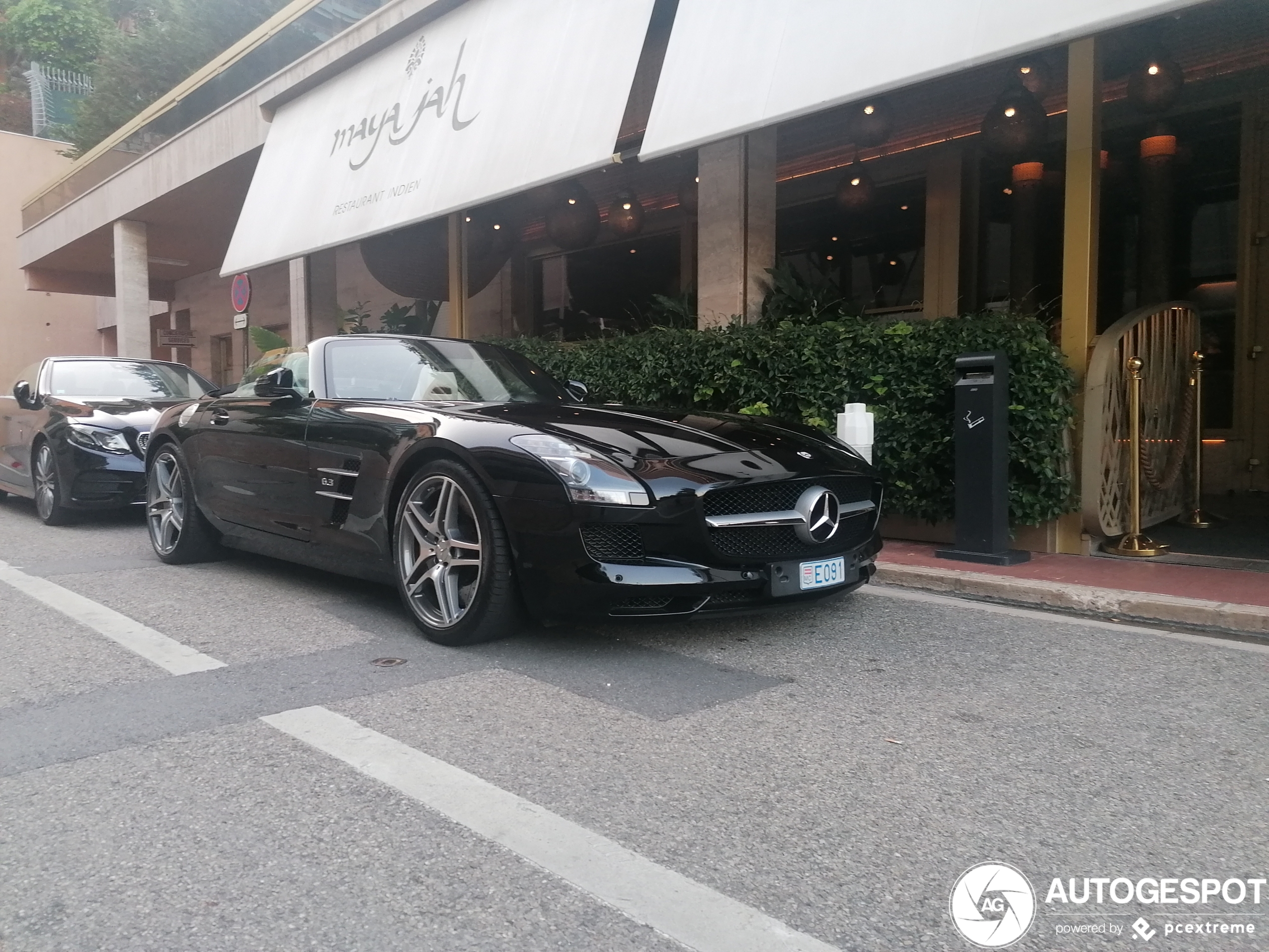 Mercedes-Benz SLS AMG Roadster