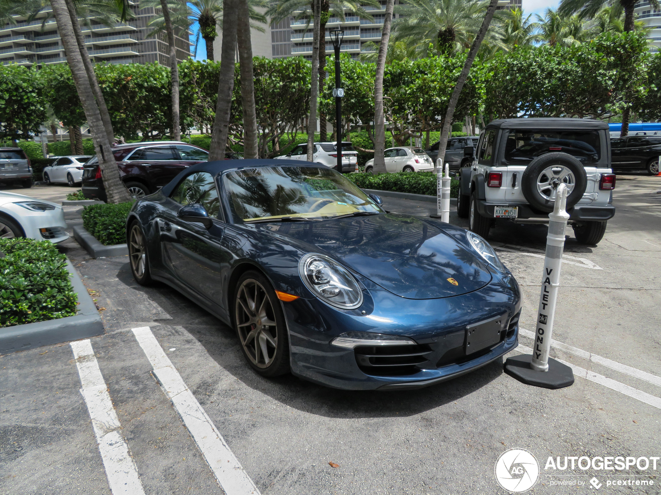 Porsche 991 Carrera 4S Cabriolet MkI