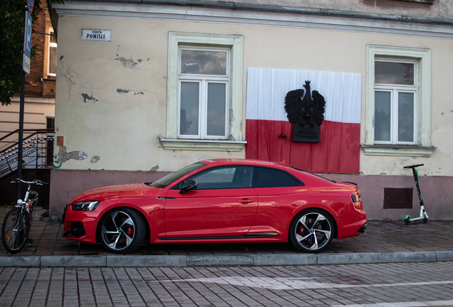 Audi RS5 B9